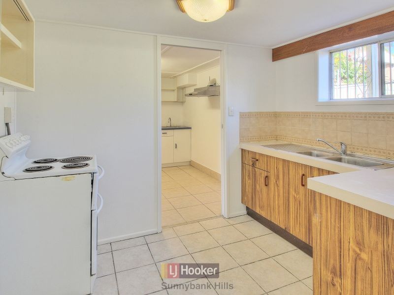 35 Jonathan Street, Macgregor QLD 4109