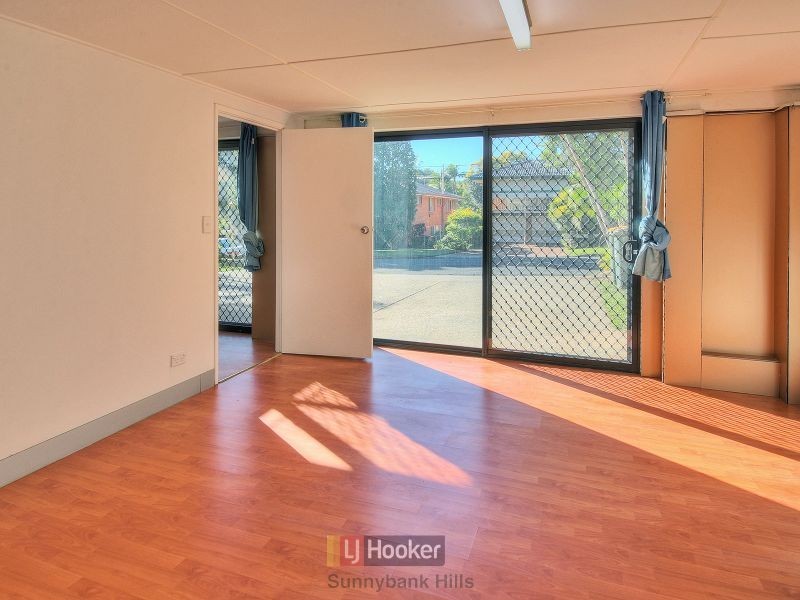 35 Jonathan Street, Macgregor QLD 4109