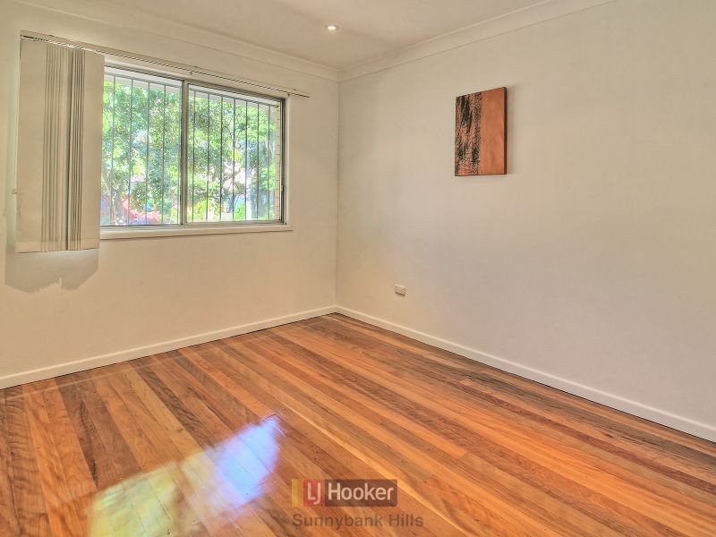 35 Jonathan Street, Macgregor QLD 4109