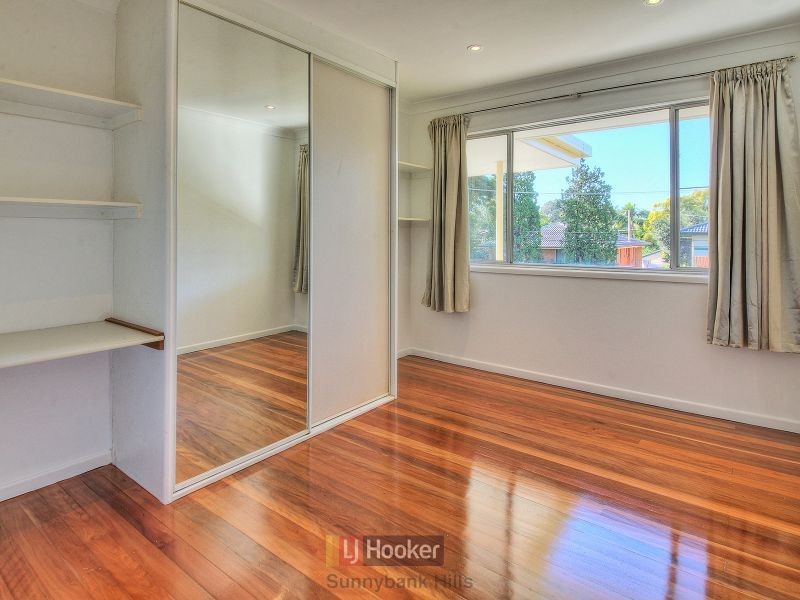 35 Jonathan Street, Macgregor QLD 4109