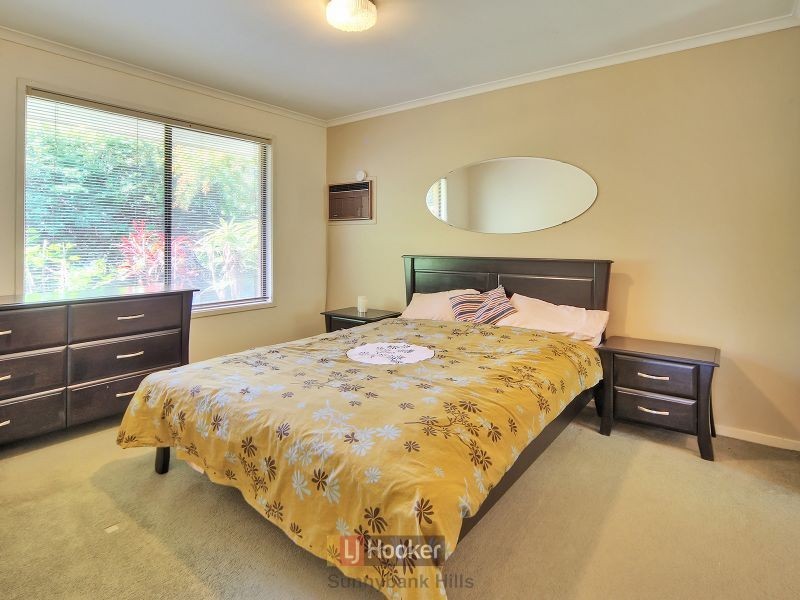 14 Akora Street, Macgregor QLD 4109