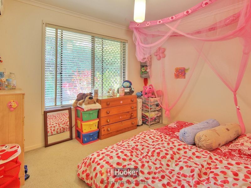 14 Akora Street, Macgregor QLD 4109