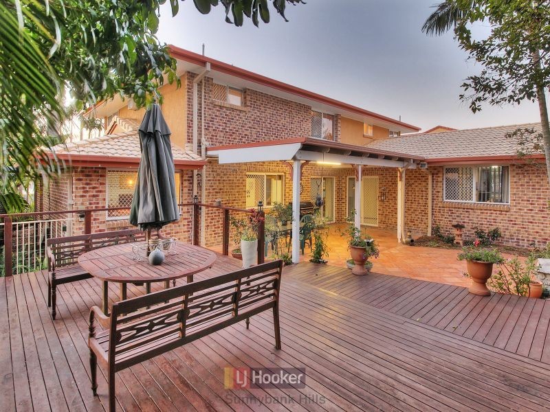 10 Buckinghamia Place, Stretton QLD 4116