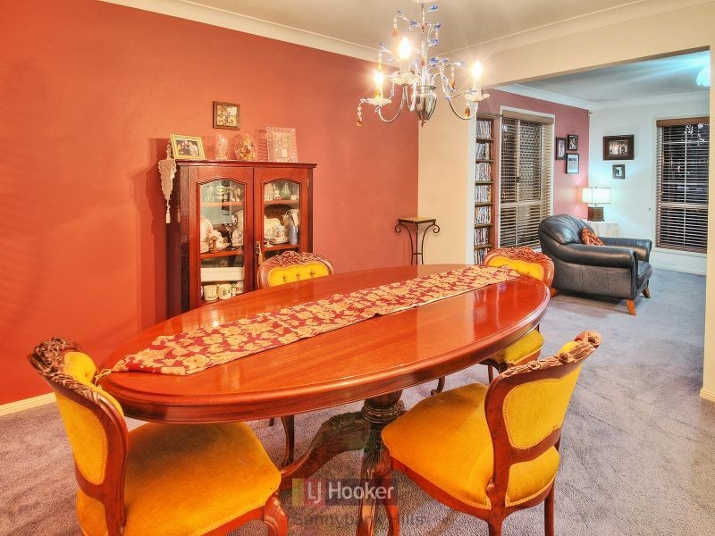 10 Buckinghamia Place, Stretton QLD 4116