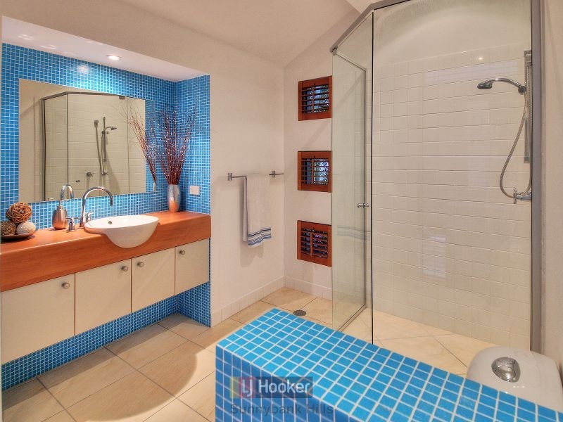 11 Totten Close, Eight Mile Plains QLD 4113