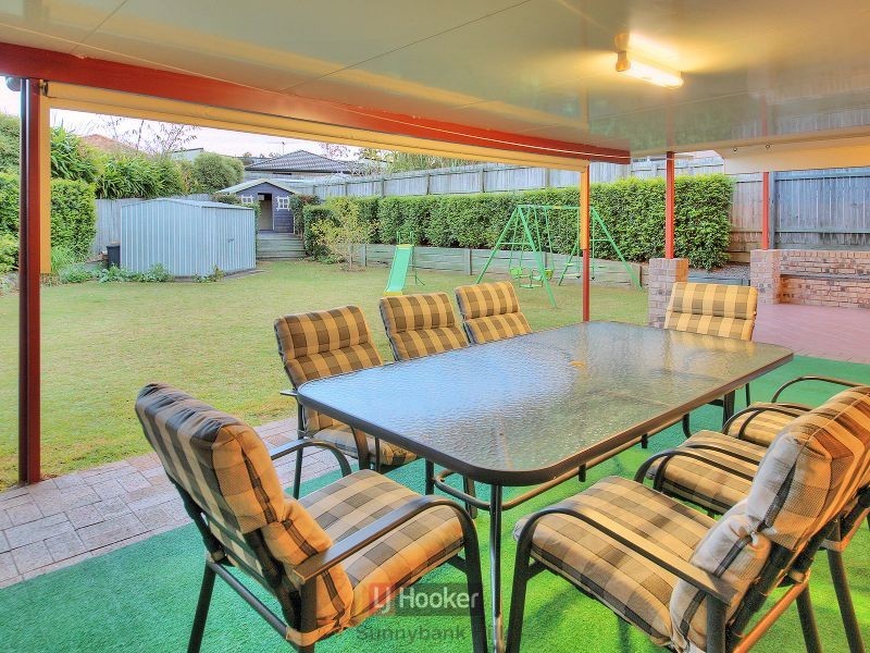 20 Carmel Place, Calamvale QLD 4116