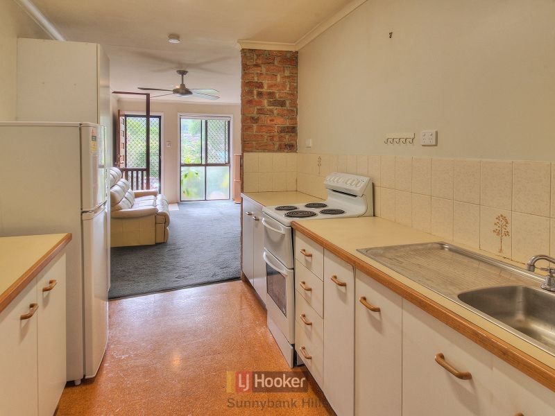 27/37 Hillardt Street, Robertson QLD 4109