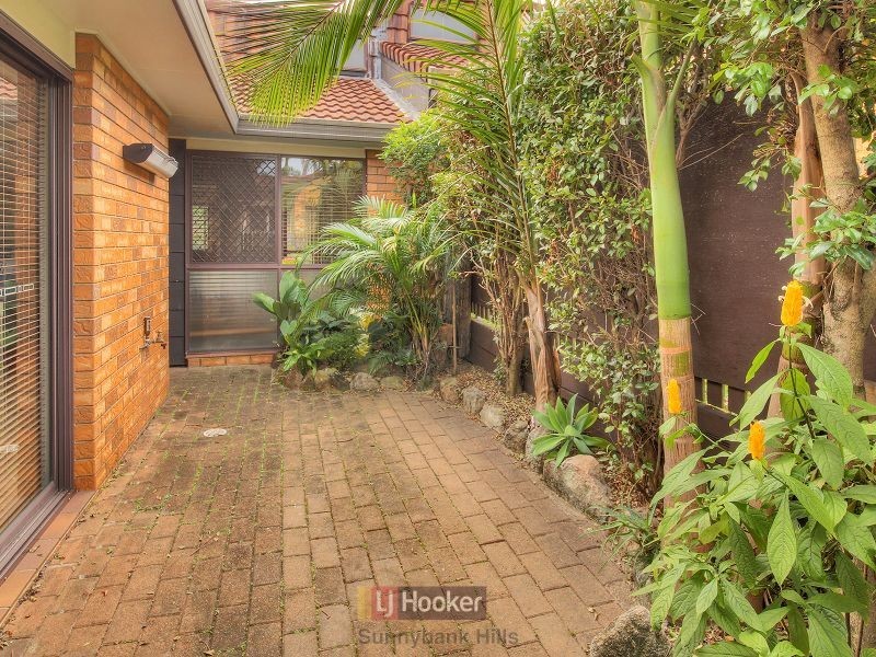 27/37 Hillardt Street, Robertson QLD 4109