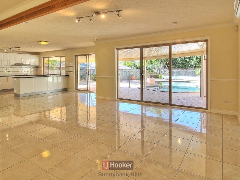 23 Alphitonia Crescent, Sunnybank Hills QLD 4109