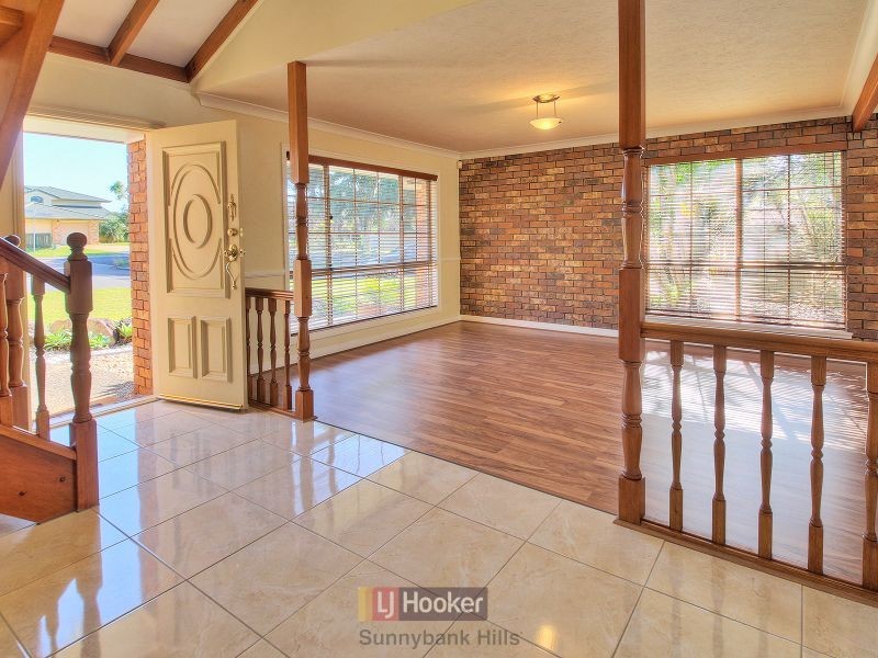 23 Alphitonia Crescent, Sunnybank Hills QLD 4109