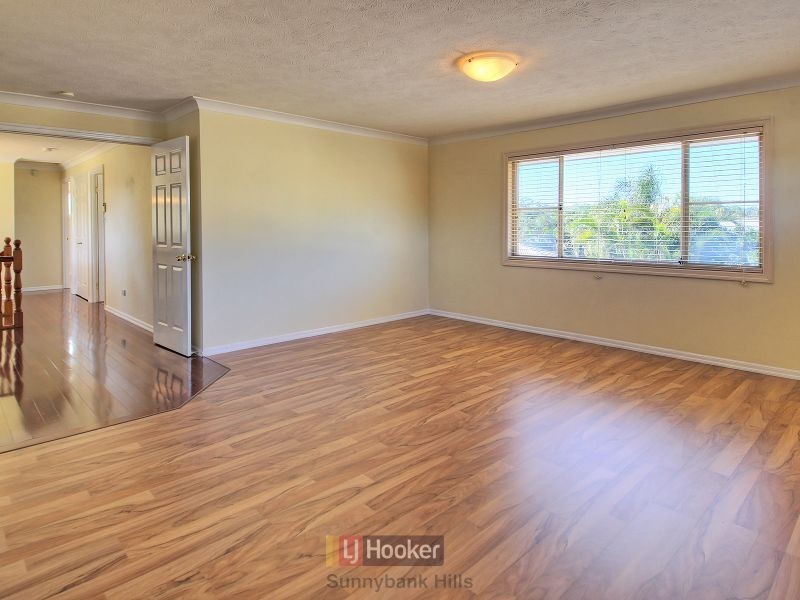 23 Alphitonia Crescent, Sunnybank Hills QLD 4109