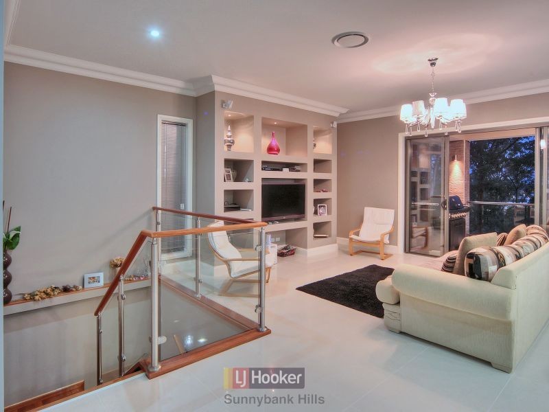 44 The Crescent, Underwood QLD 4119