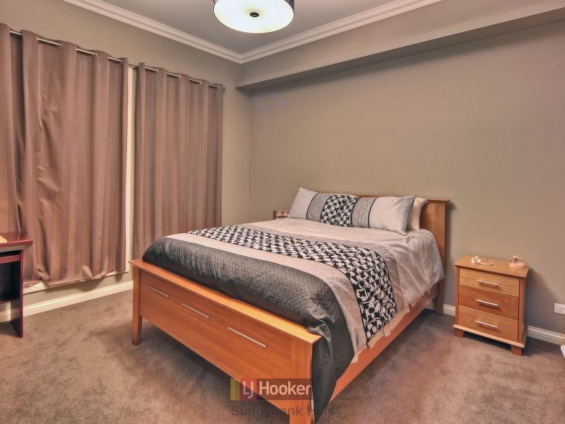 44 The Crescent, Underwood QLD 4119