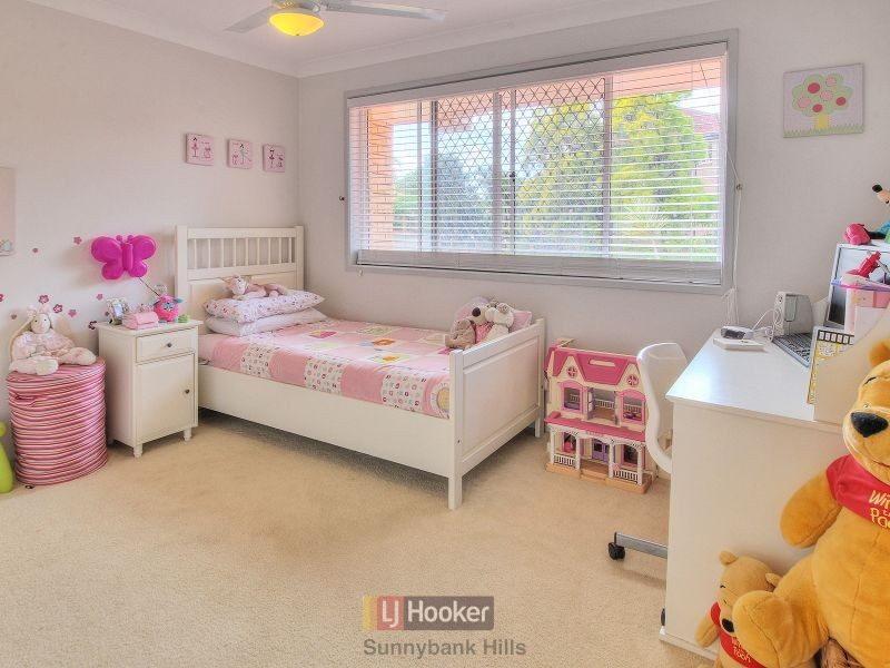 99 Davrod Street, Robertson QLD 4109