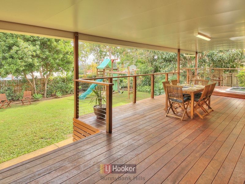 99 Davrod Street, Robertson QLD 4109