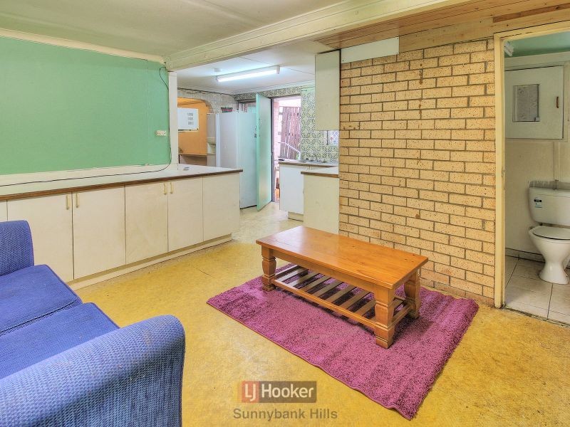 250 Mt Gravatt-Capalaba Road, Wishart QLD 4122