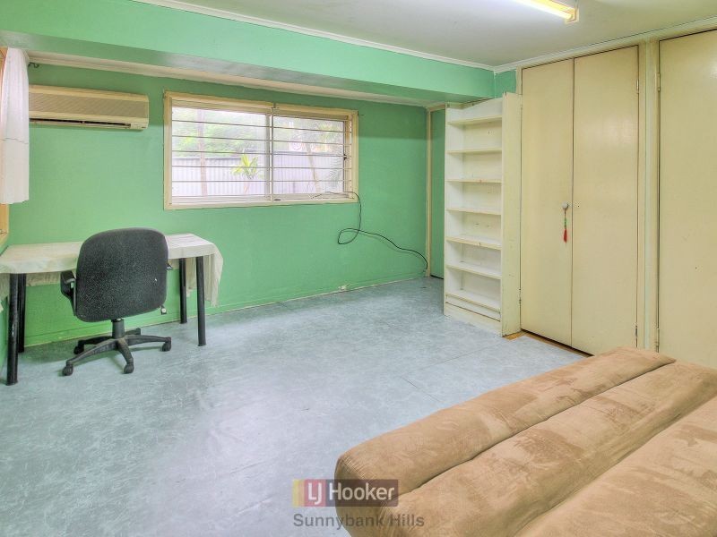 250 Mt Gravatt-Capalaba Road, Wishart QLD 4122