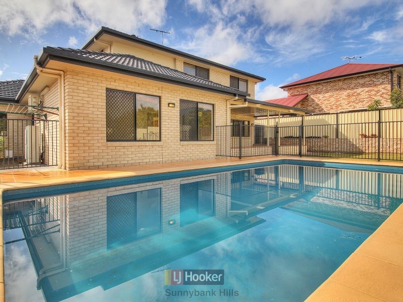 17 Waterbrooke Circuit, Drewvale QLD 4116