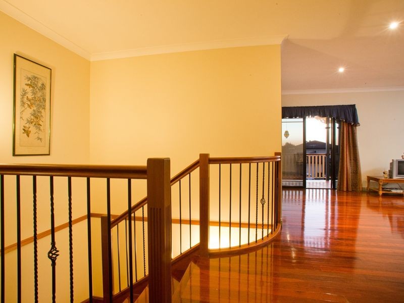 6 Lavender Close, Calamvale QLD 4116