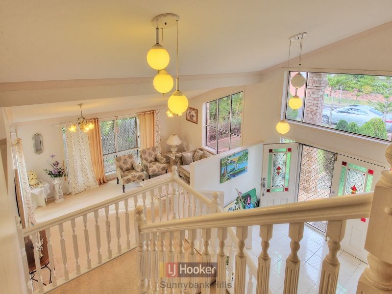 11 Liquidambar Place, Stretton QLD 4116