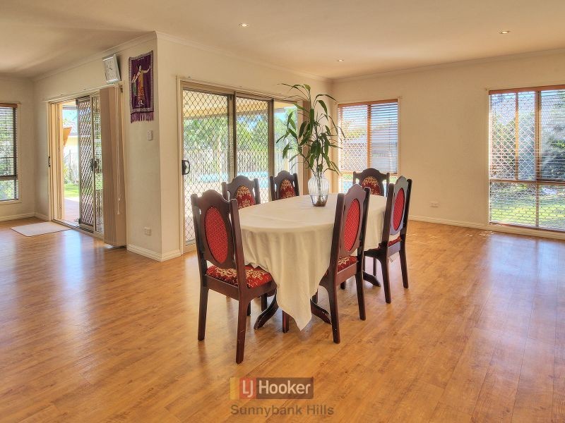 61 Mt Archer Road, Parkinson QLD 4115