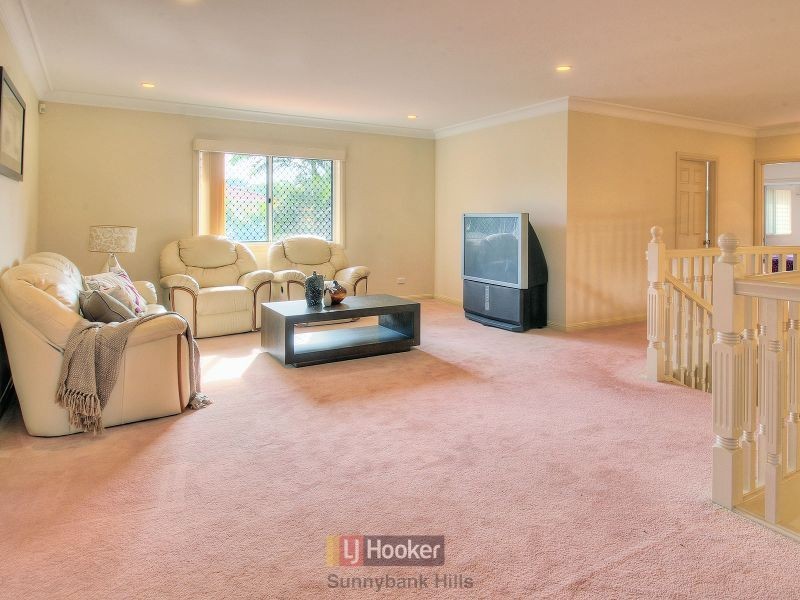 12 Grassland Place, Sunnybank Hills QLD 4109