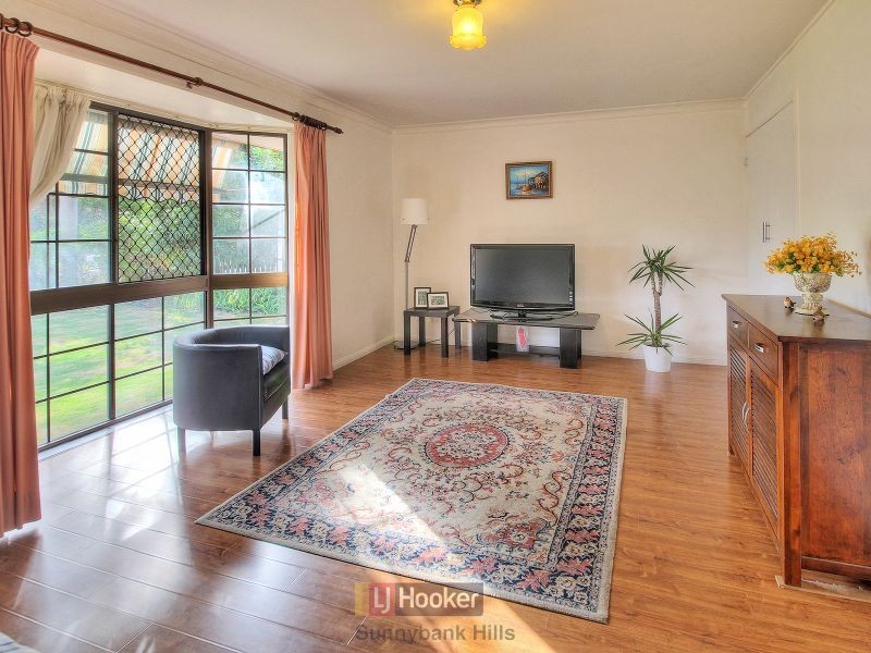 118 Calam Road, Sunnybank Hills QLD 4109