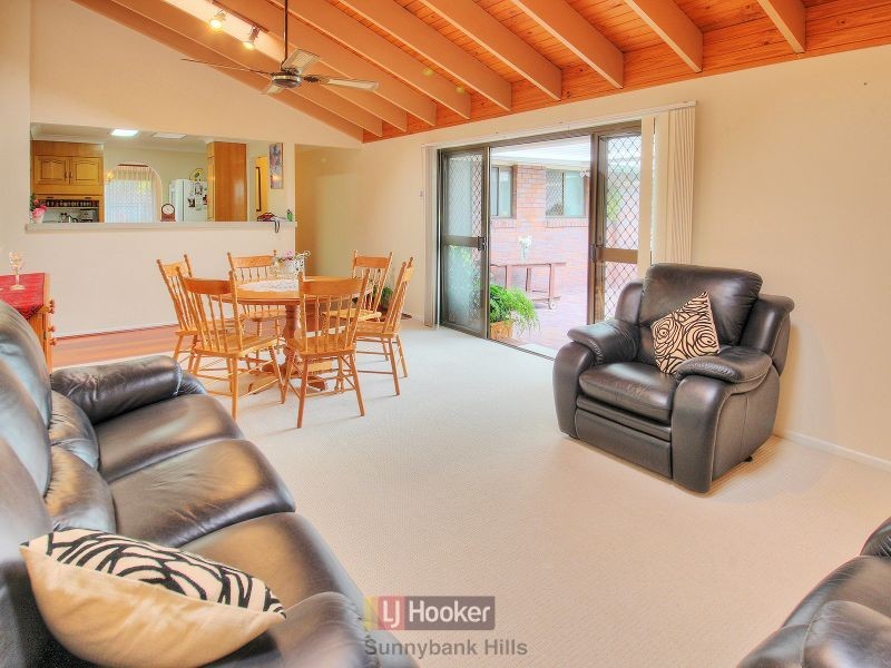 70 Peppercorn Street, Sunnybank Hills QLD 4109