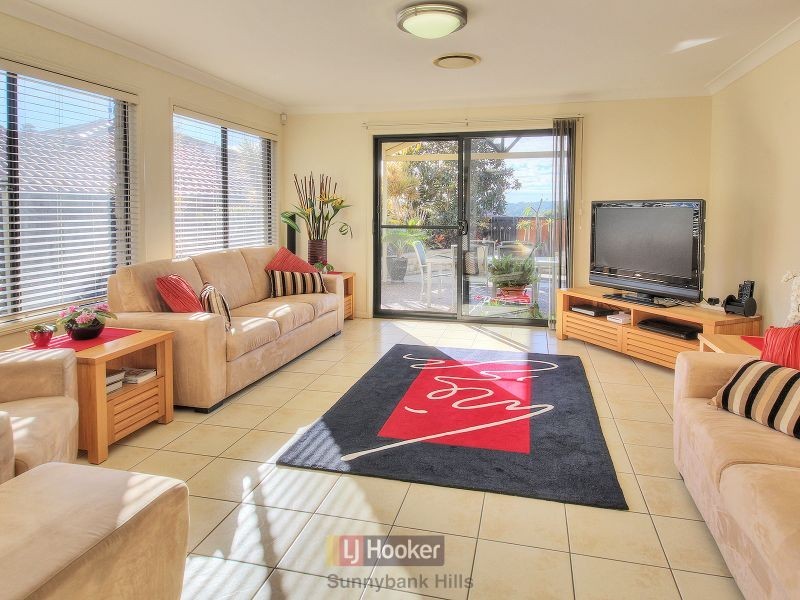 13 Kakadu Crescent, Underwood QLD 4119