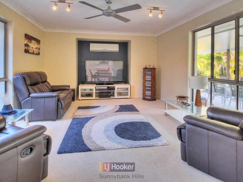 20 Morialta Place, Parkinson QLD 4115