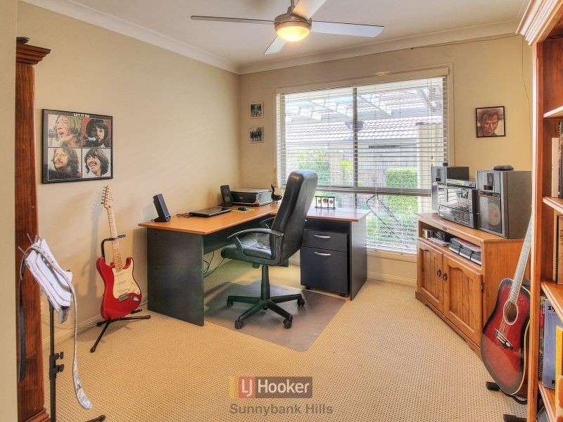 20 Morialta Place, Parkinson QLD 4115