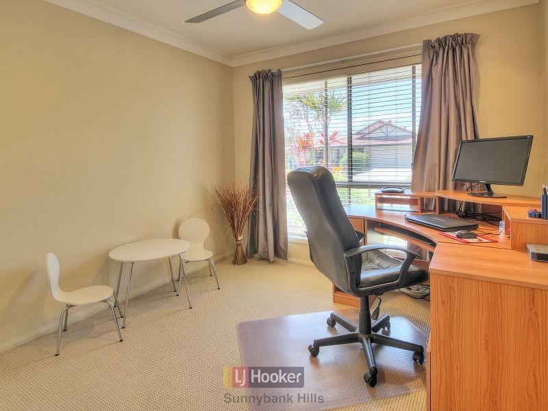 20 Morialta Place, Parkinson QLD 4115