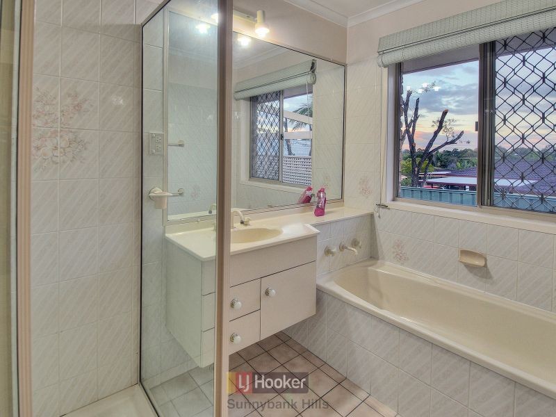 3 Suttor Court, Runcorn QLD 4113