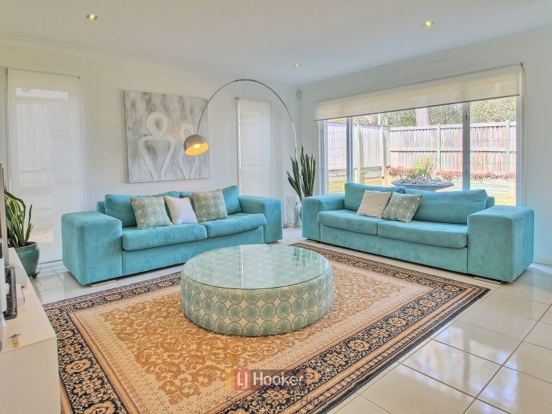 4 Trevi Close, Eight Mile Plains QLD 4113