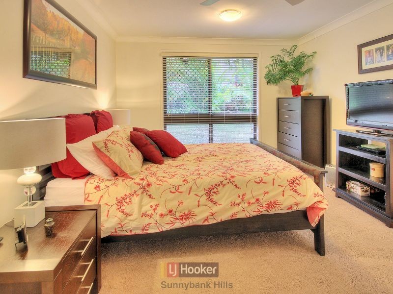 32 Condamine Street, Runcorn QLD 4113