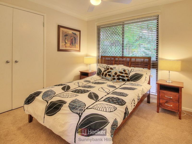 32 Condamine Street, Runcorn QLD 4113