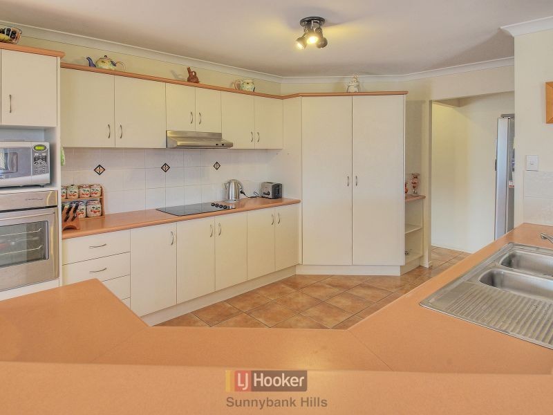 33 Lindfield Street, Parkinson QLD 4115