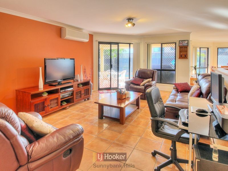 33 Lindfield Street, Parkinson QLD 4115