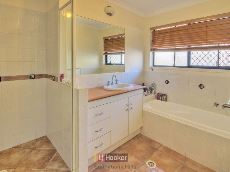 33 Lindfield Street, Parkinson QLD 4115
