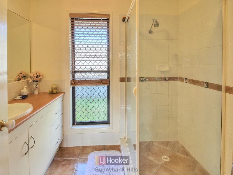 33 Lindfield Street, Parkinson QLD 4115