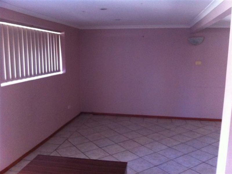 248 Mt Gravatt-Capalaba Road, Wishart QLD 4122