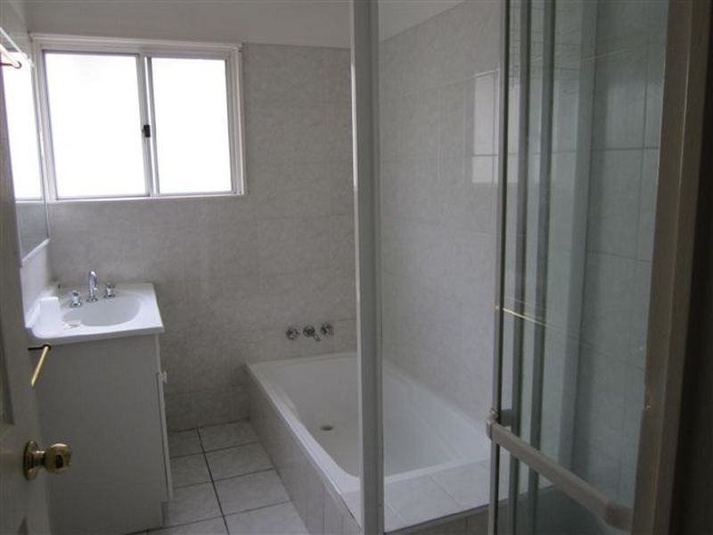 248 Mt Gravatt-Capalaba Road, Wishart QLD 4122