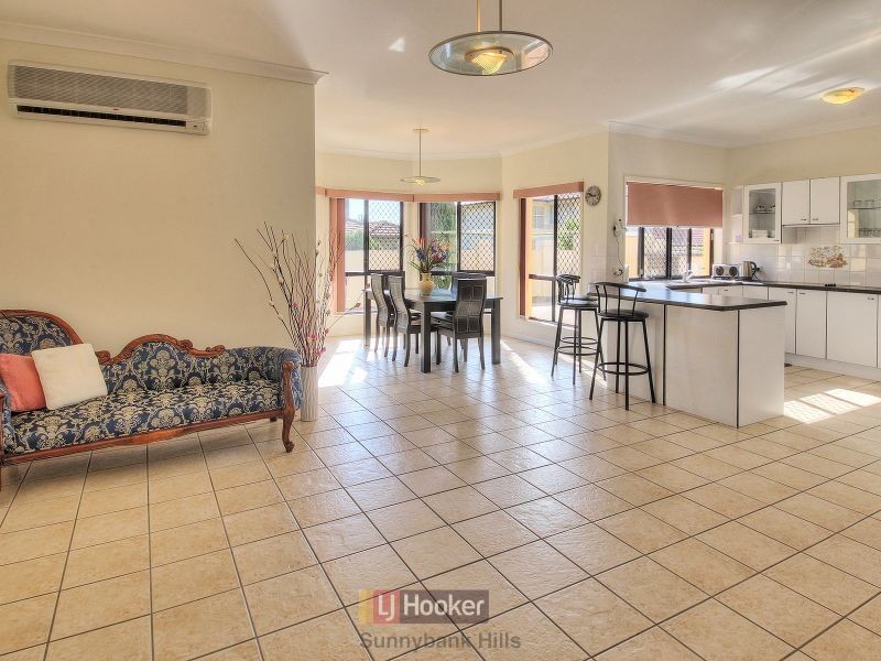 19 Coventry Place, Sunnybank Hills QLD 4109