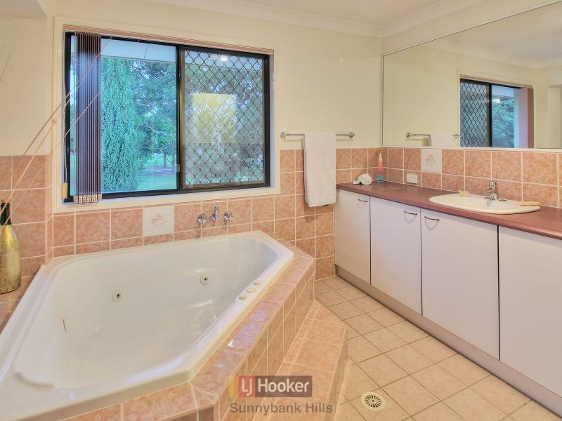 19 Coventry Place, Sunnybank Hills QLD 4109