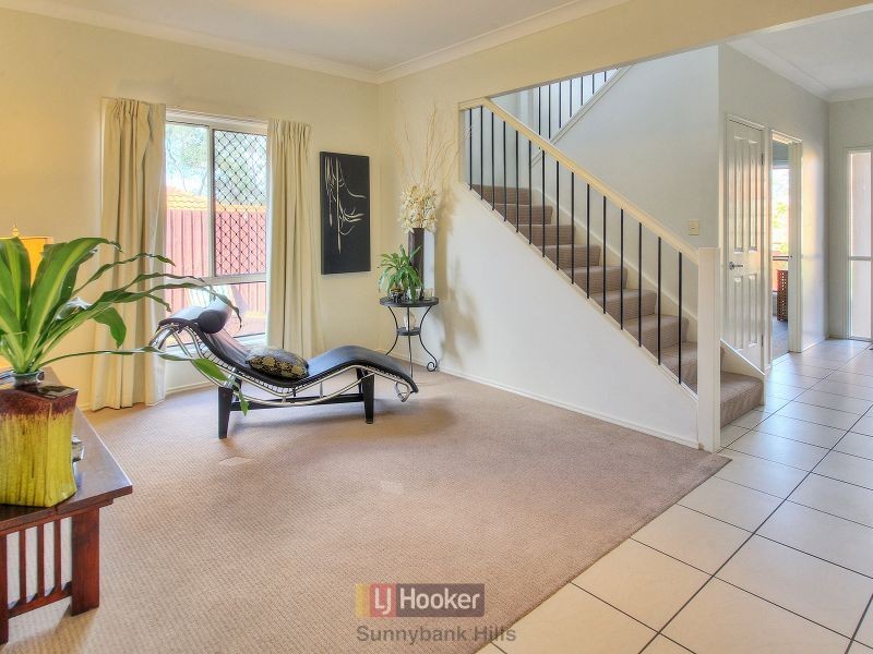 14 Yvonne Road, Eight Mile Plains QLD 4113