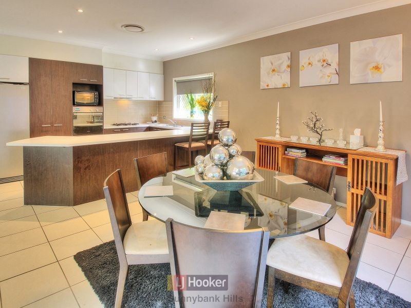 14 Yvonne Road, Eight Mile Plains QLD 4113