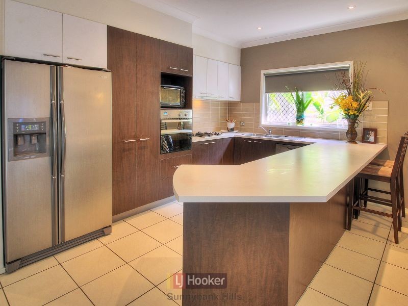 14 Yvonne Road, Eight Mile Plains QLD 4113