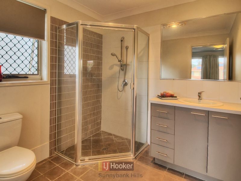 14 Yvonne Road, Eight Mile Plains QLD 4113