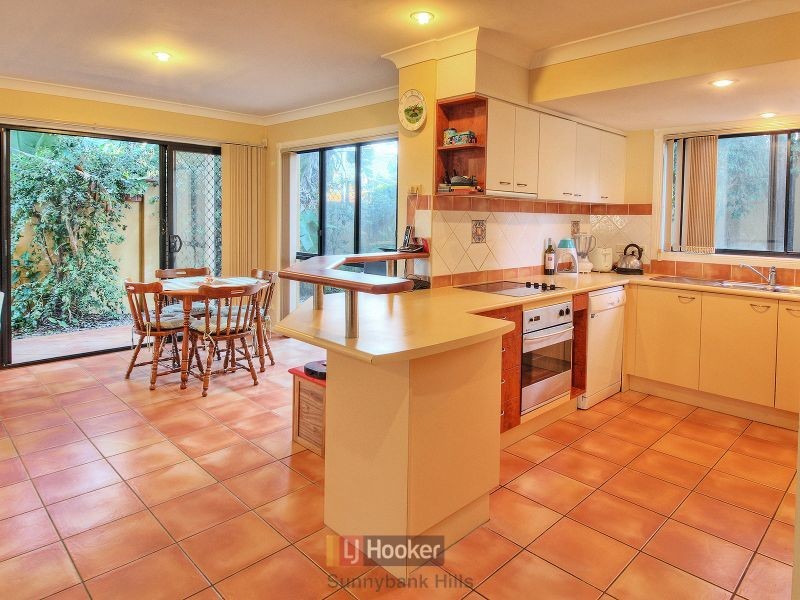 8/24 Altandi Street, Sunnybank QLD 4109
