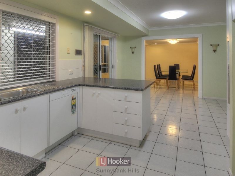 7 Carpentaria Place, Runcorn QLD 4113